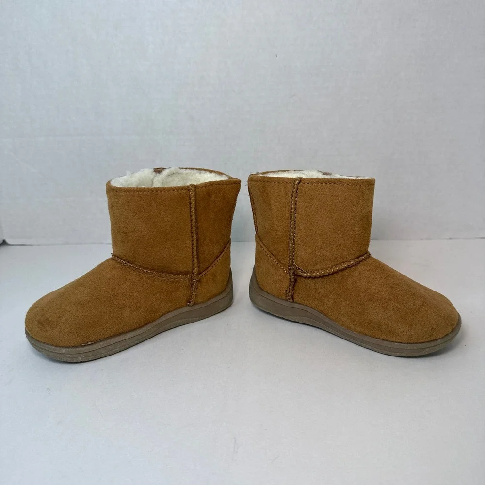 Wonder Nation Toddler Chestnut Brown Faux Fur Lined Boots Size 6